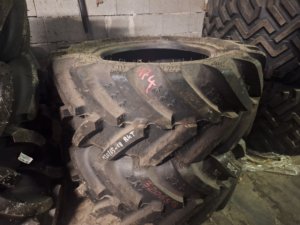 320/65R18 RT-657 TL 109A8/B BKT Reifen