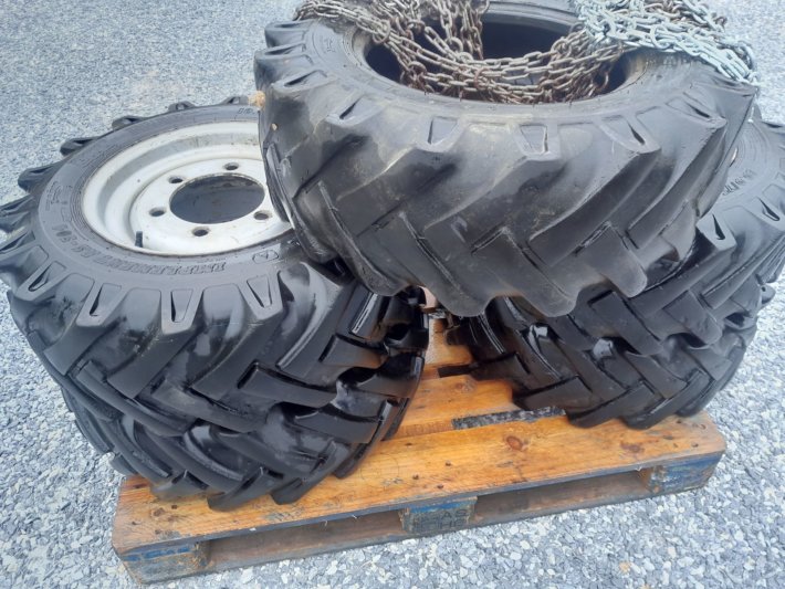 10.0/75-15.3 Komplettreifen für Weidemann